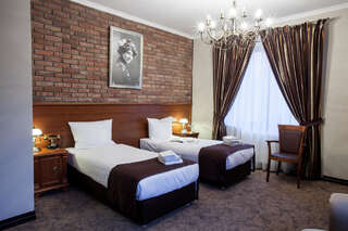 Отель Trzy Korony Boutique Hotel&SPA Piwne Пулавы Улучшенный двухместный номер с 1 кроватью-1