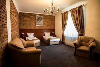 Отель Trzy Korony Boutique Hotel&SPA Piwne Пулавы Улучшенный двухместный номер с 1 кроватью-5
